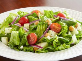 salad and salad dressing